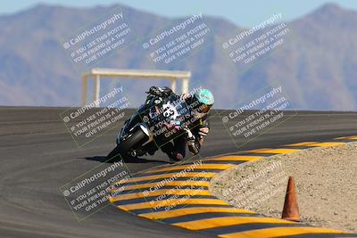 media/Oct-29-2022-CVMA (Sat) [[14c0aa3b66]]/Race 4 500 Supersport-350 Supersport/